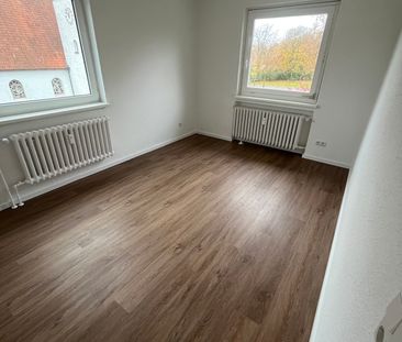 Familienwohnung mit Balkon frei ! - Foto 1