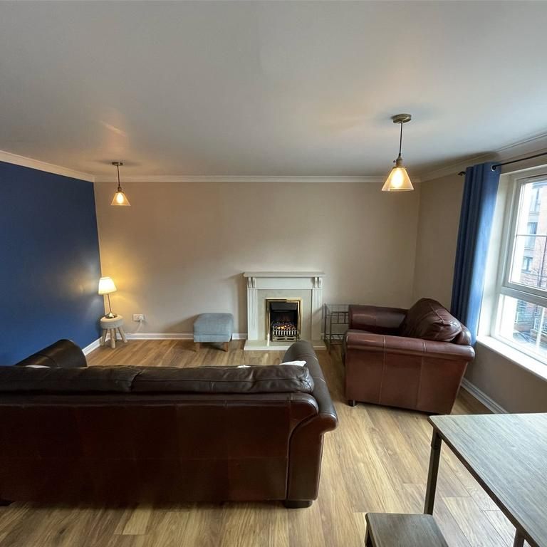 2 bedroom apartment to rent - Photo 1