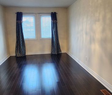 For Lease - 7220 Para Place, Mississauga, Ontario - Photo 5