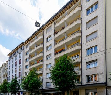 A quelques pas du centre-ville ! - Photo 6