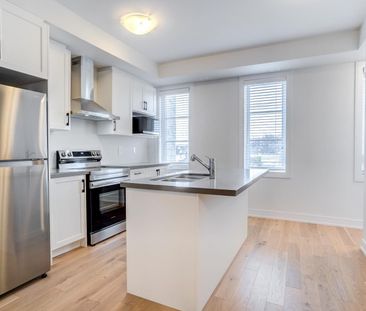 For Lease - 5947 Saigon Street, Mississauga, Ontario - Photo 2