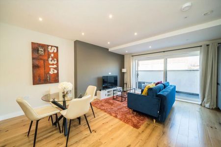 1 bedroom flat to rent - Photo 2