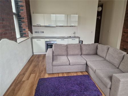Upper Blakeridge Lane, Batley, West Yorkshire, WF17 - Photo 5