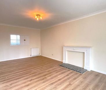 3 bedroom end of terrace house to rent - Photo 1