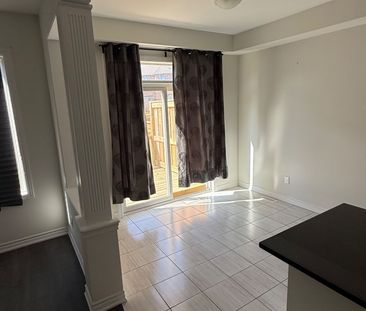 For Lease - 34 Hickling Lane, Ajax, Ontario - Photo 6