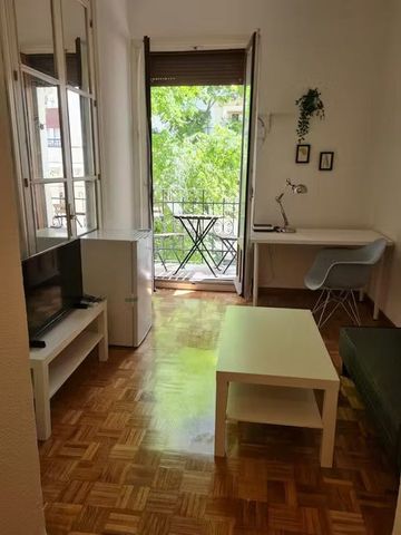 Calle de Altamirano, Madrid, Community of Madrid 28008 - Photo 2