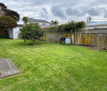 Manly, 3 Bedroom with large study and garden. - Photo 4