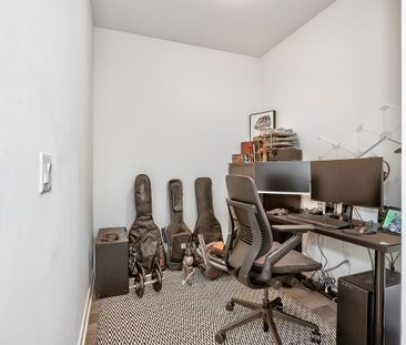 For Lease - 5230 Dundas Street Unit# 430, Burlington, Ontario - Photo 4