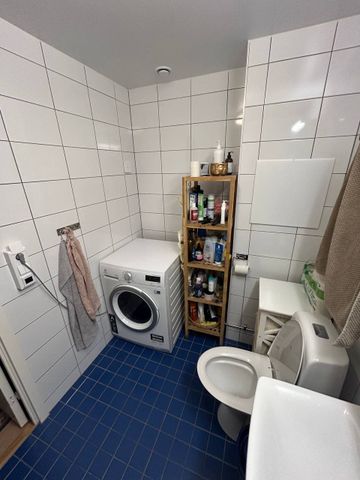 Hagalundsgatan, Solna - Photo 3