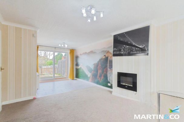 3 bedroom semi-detached house to rent - Photo 1