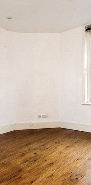 Greens Court, Soho, W1F, London - Photo 1