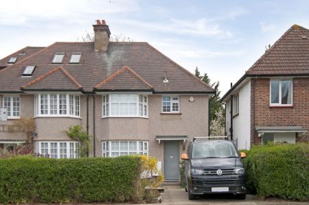 1 Bedroom Flat To Let - Photo 5