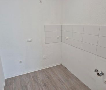 Wer will mich!? Sanierte 2-Zimmer-Wohnung für Senioren - Photo 3