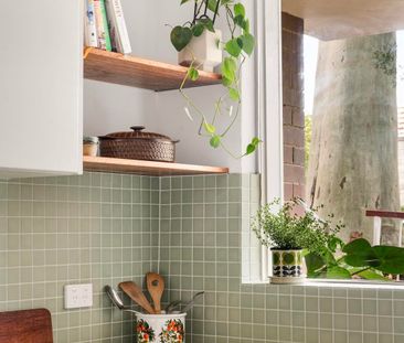 15/203 Clarke Street, Northcote VIC 3070 - Photo 2