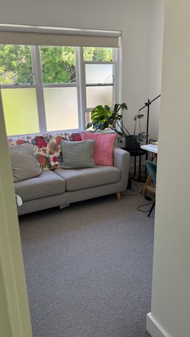 North Sydney - Photo 2