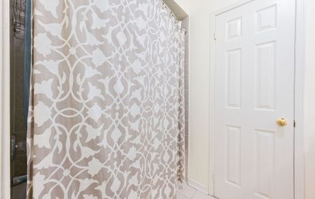 For Lease - 36 Capistro Street, Brampton, Ontario - Photo 4