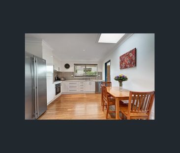 Updated and spacious unit in perfect location! - Photo 2