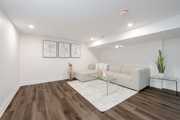 For Lease - 388 Oakwood Avenue Unit# Bsmt, Toronto, Ontario - Photo 1