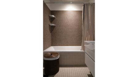 3 Zimmer-Wohnung in Zollikerberg (ZH), möbliert - Photo 3