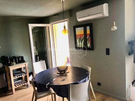 Location Appartement 4 pièces 75m² - Photo 2