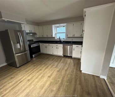 For Lease - 1915 FERNDALE, Windsor, Ontario - Photo 3