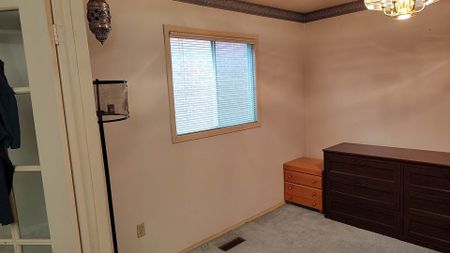 For Lease - 3050 Olympus Mews Unit# main floor, Mississauga, Ontario - Photo 5