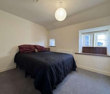 Queen Street, Skelmanthorpe, Huddersfield, HD8 - Photo 1