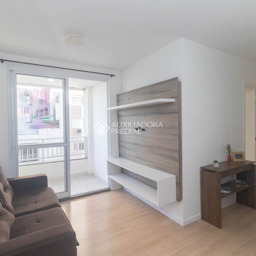 Apartamento com 2 quartos e 45m² para alugar em Farrapos, Porto Alegre. - Photo 1