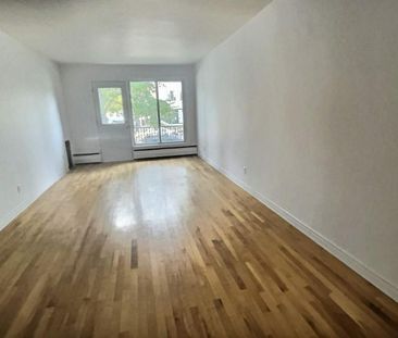 2 CH - 1 SDB - Dorval - $1,395 /mo - Photo 1