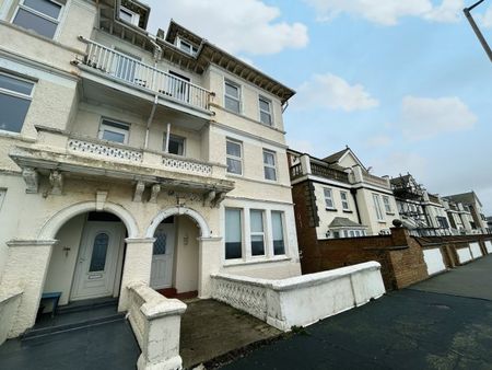 The Esplanade, Seaford - Photo 5