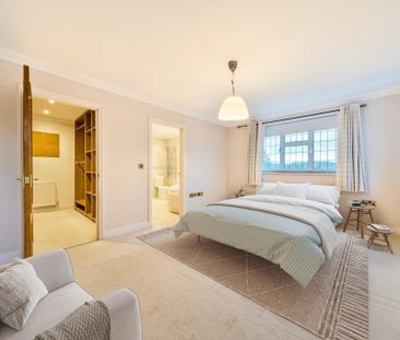 6 bedroom detached house to rent - Photo 4