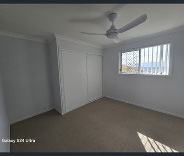 Affordable Cranley Gem: Modern Living Awaits - Photo 6