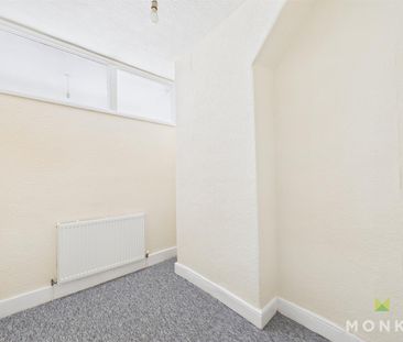 55 Albert Road Albert Road, Oswestry, SY11 1NJ - Photo 2