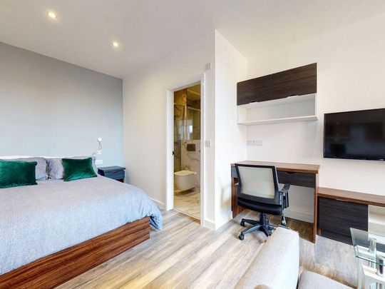 Studio to rent - Photo 1