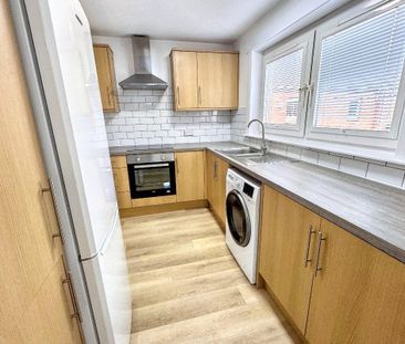 2 Bed, Second Floor Flat - Photo 5