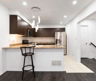 For Lease - 51 Colonel Frank Ching Crescent, Brampton, Ontario - Photo 6