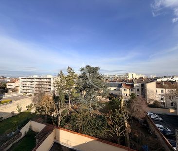 Location Appartement 1 pièce 24m² - Photo 6