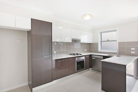 5/10 Cowper Avenue, Charlestown - Photo 2