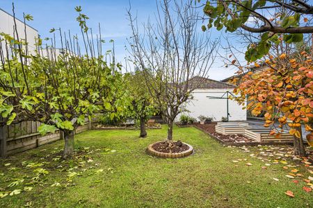 357 Napier Street, Strathmore VIC 3041 - Photo 5