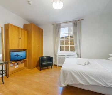 Flat 13 Cartwright Gardens, Bloomsbury WC1H 9EH - Photo 3
