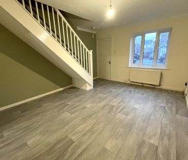 Hales Entry - Photo 1