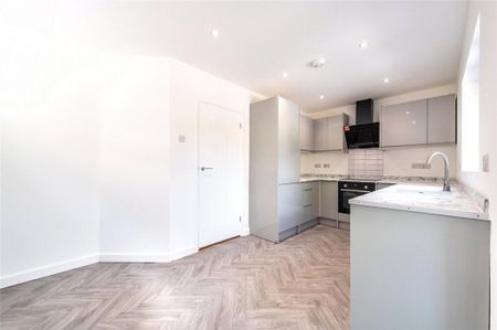 3 bedroom end of terrace house to rent - Photo 5