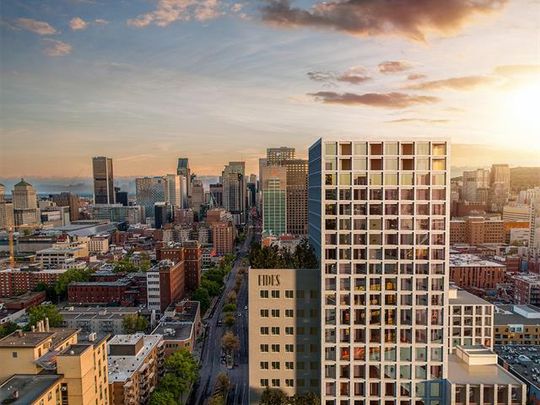 1211 Av. de l'Hôtel de Ville - Photo 1