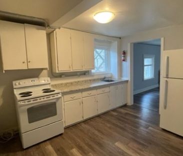 67 Neywash #6 Orillia | $1550 per month | Plus Hydro - Photo 1