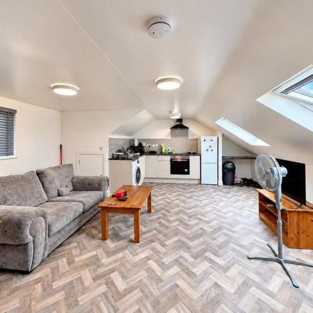 Studio to rent - Photo 4