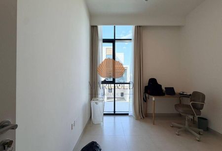 AVAILABLE | URBAN VILLAGE LIVING | FAMILY FRIENDLY COMMUNITY - Photo 3