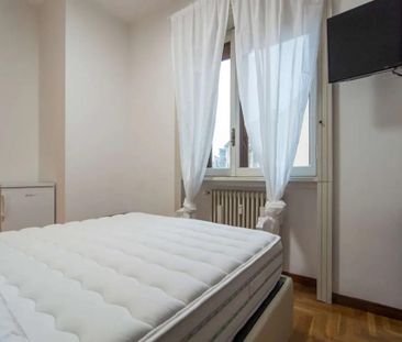 Via Rodolfo Farneti, Milan, Lombardy 20129 - Photo 2