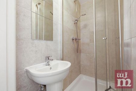 5 bedroom terraced house to rent - Photo 5