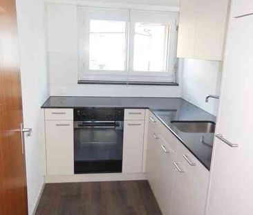 3.5 Zimmer, 75 m², 2. Stock - Photo 2