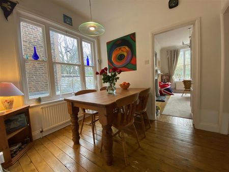 18 Gillygate, York - Photo 4